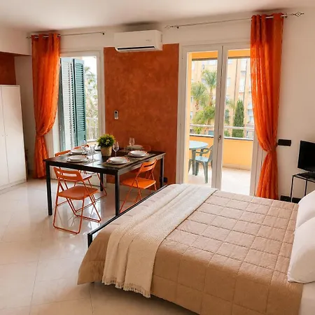 Flat Acquamarina شقة سانريمو