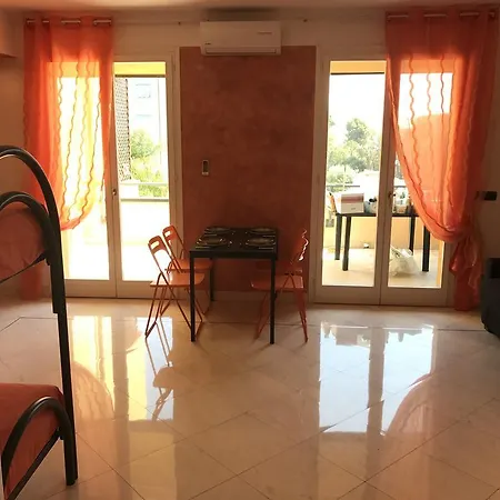 Flat Acquamarina Daire Sanremo